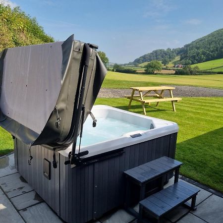 Meadow View Villa Meifod Dış mekan fotoğraf
